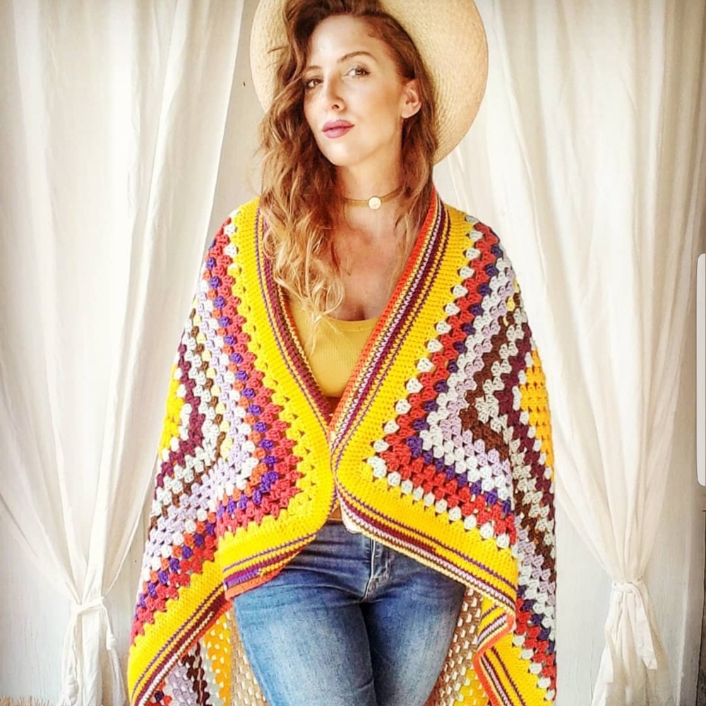Vintage 70's Crochet Grandma Quilt!✌🏽🦋